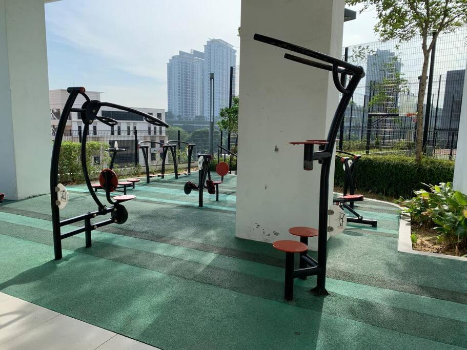 Stylish Romantic Couples Getaway - Netflix&Relax 7 Cyberjaya Exterior foto
