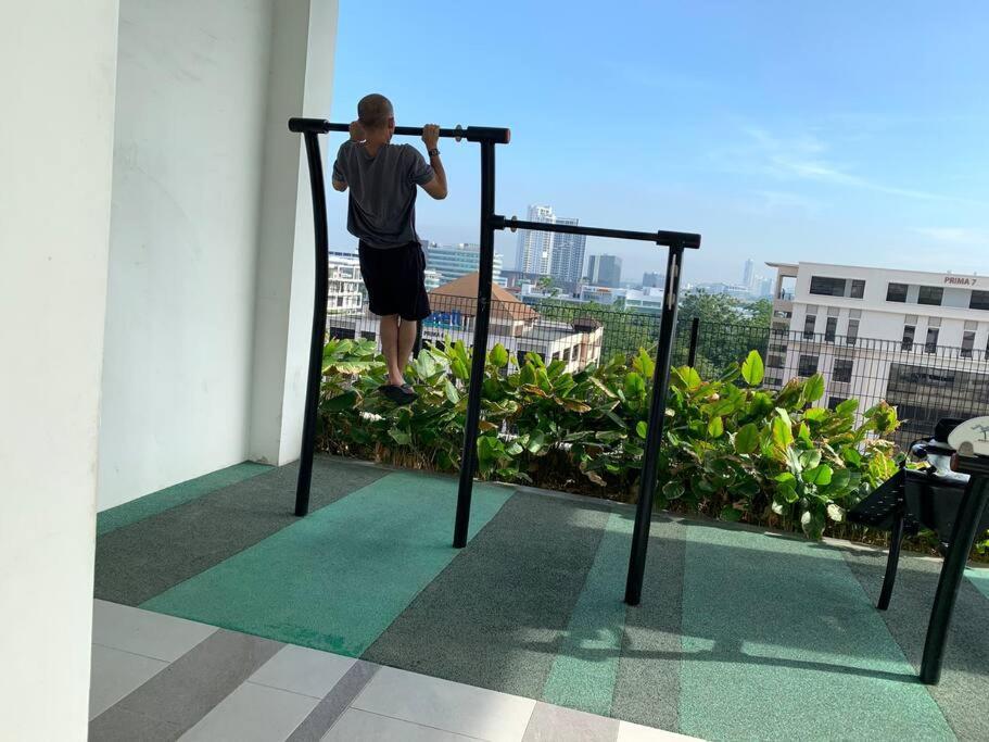 Stylish Romantic Couples Getaway - Netflix&Relax 7 Cyberjaya Exterior foto